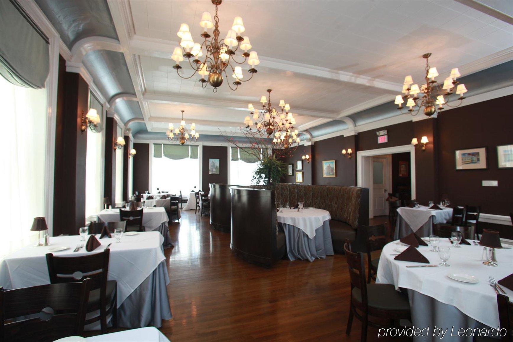 The Stockade Inn Schenectady Restoran gambar
